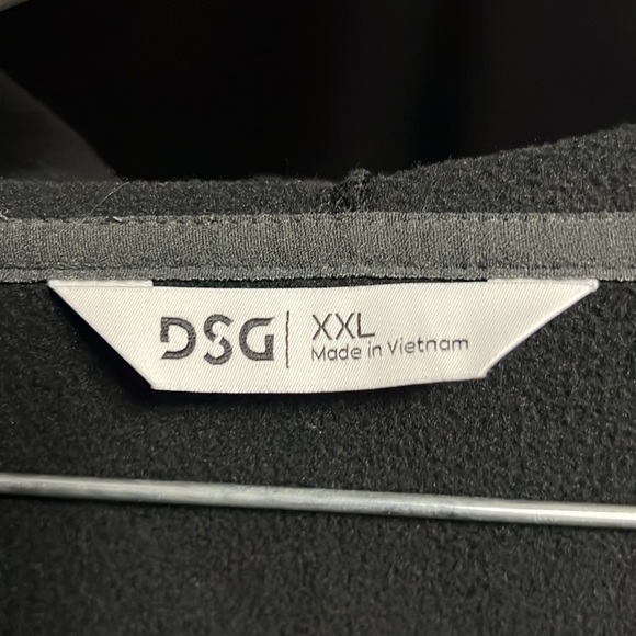 DSG black polyester black hoodie XXL. NWT - Picture 5 of 8